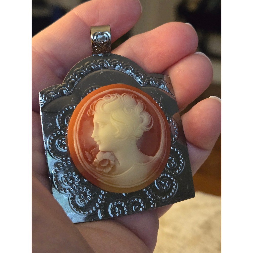 Artisan Left-facing Cameo on Silvertone Pendant Unique